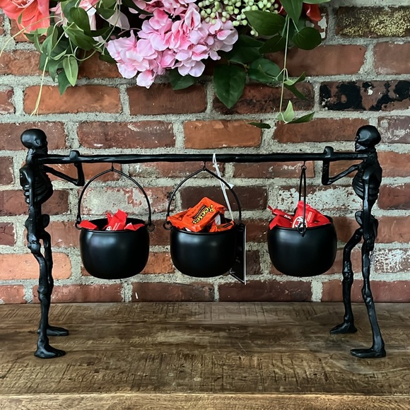 COPY - Martha Stewart Halloween skeleton cauldron, candy dishes - Picture 1 of 11